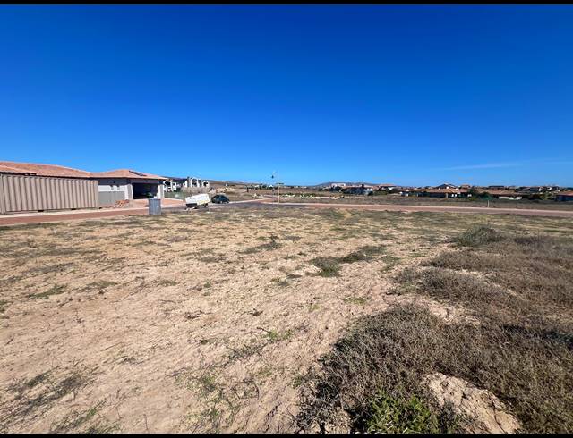 895M² VACANT LAND FOR SALE IN LANGEBAAN COUNTRY ESTATE